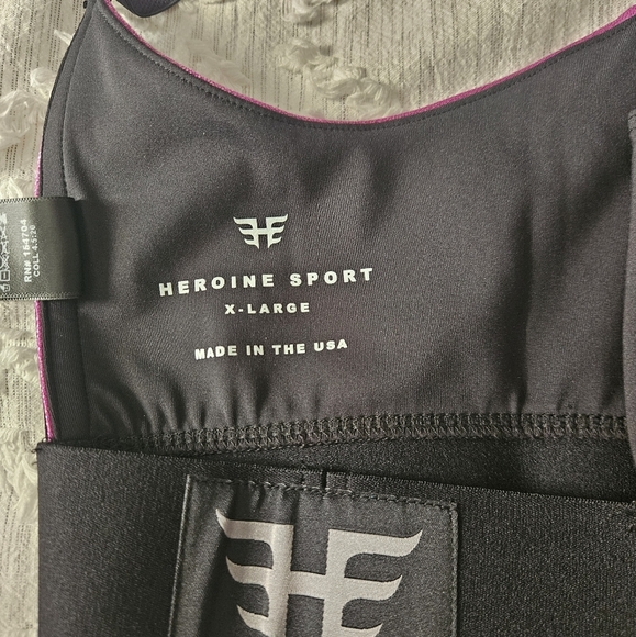 Heroine Sport Magenta Marvel Metallic Convertible Bra X-Large - Picture 4 of 7